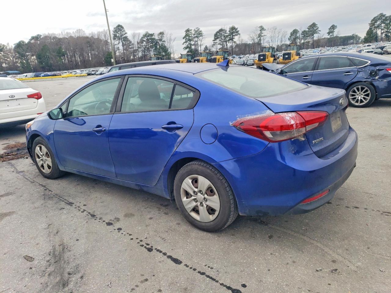 2017 KIA FORTE