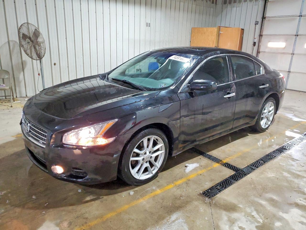 2009 NISSAN Maxima