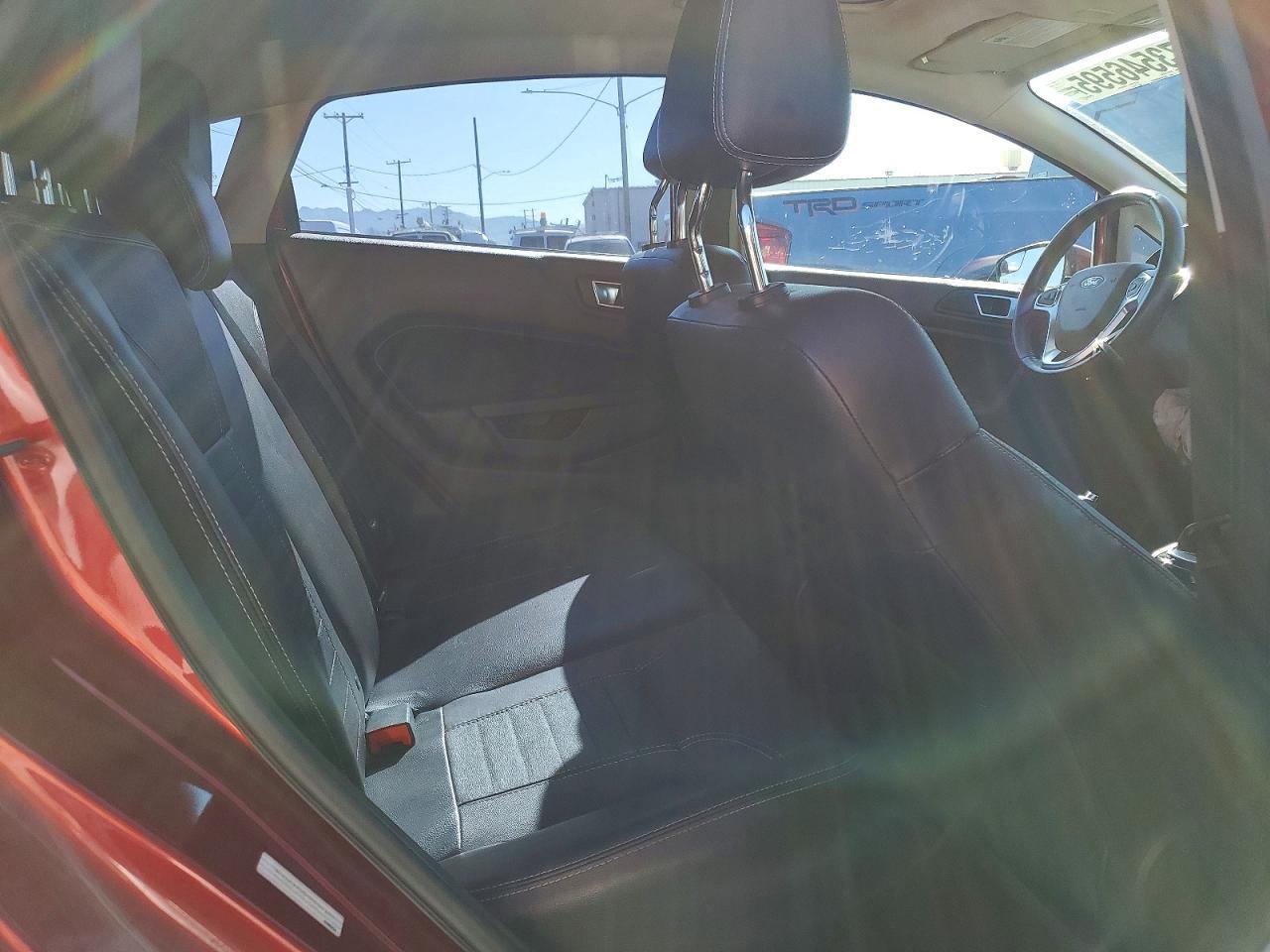 2016 FORD Fiesta