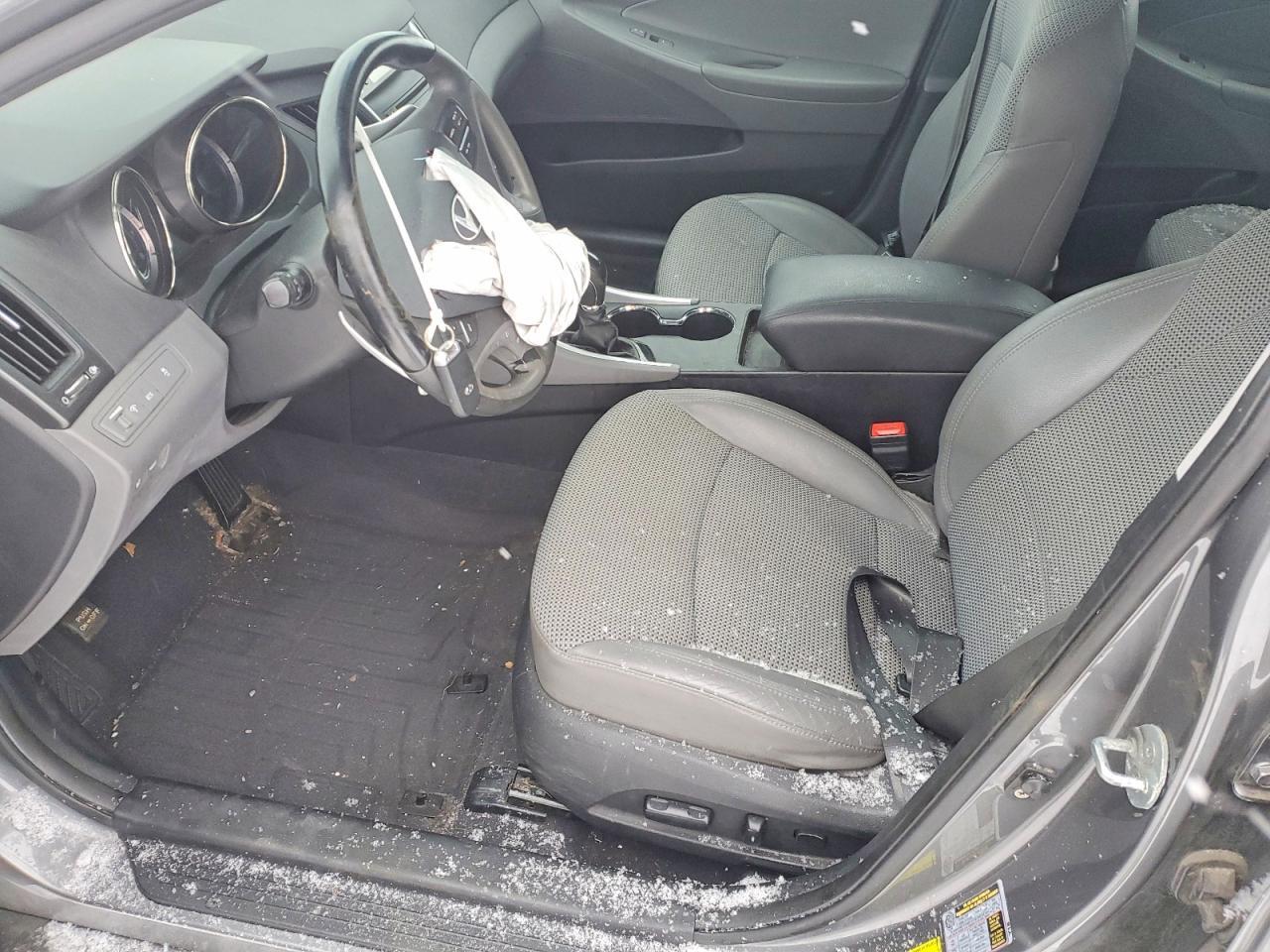 2011 HYUNDAI SONATA