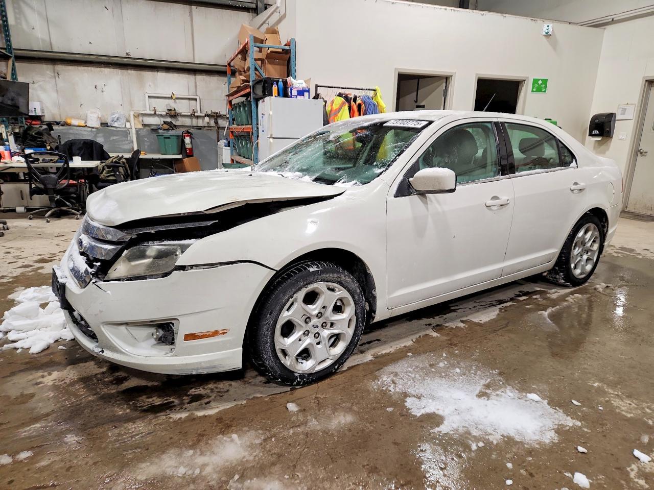 2011 FORD FUSION