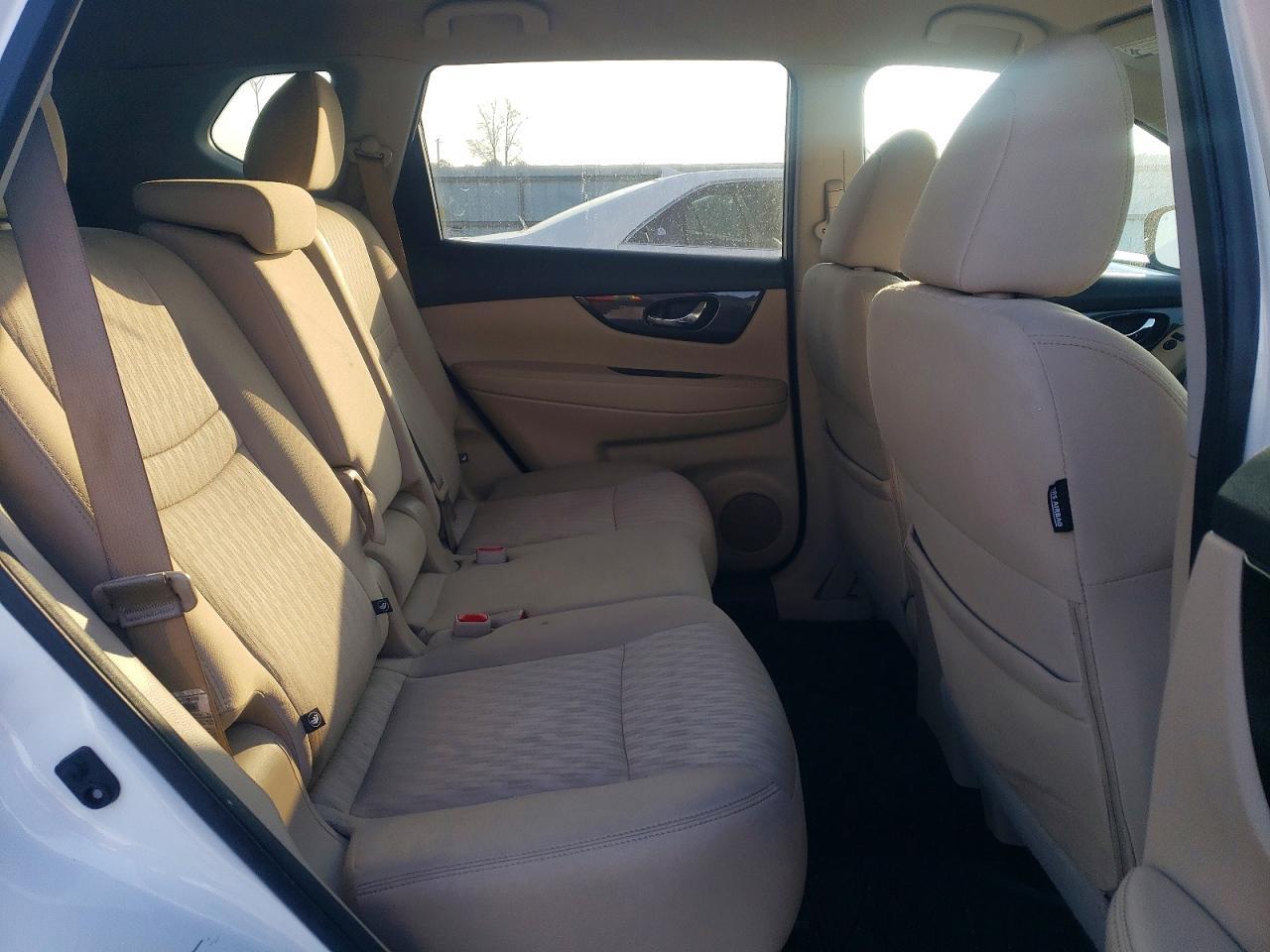 2017 NISSAN ROGUE