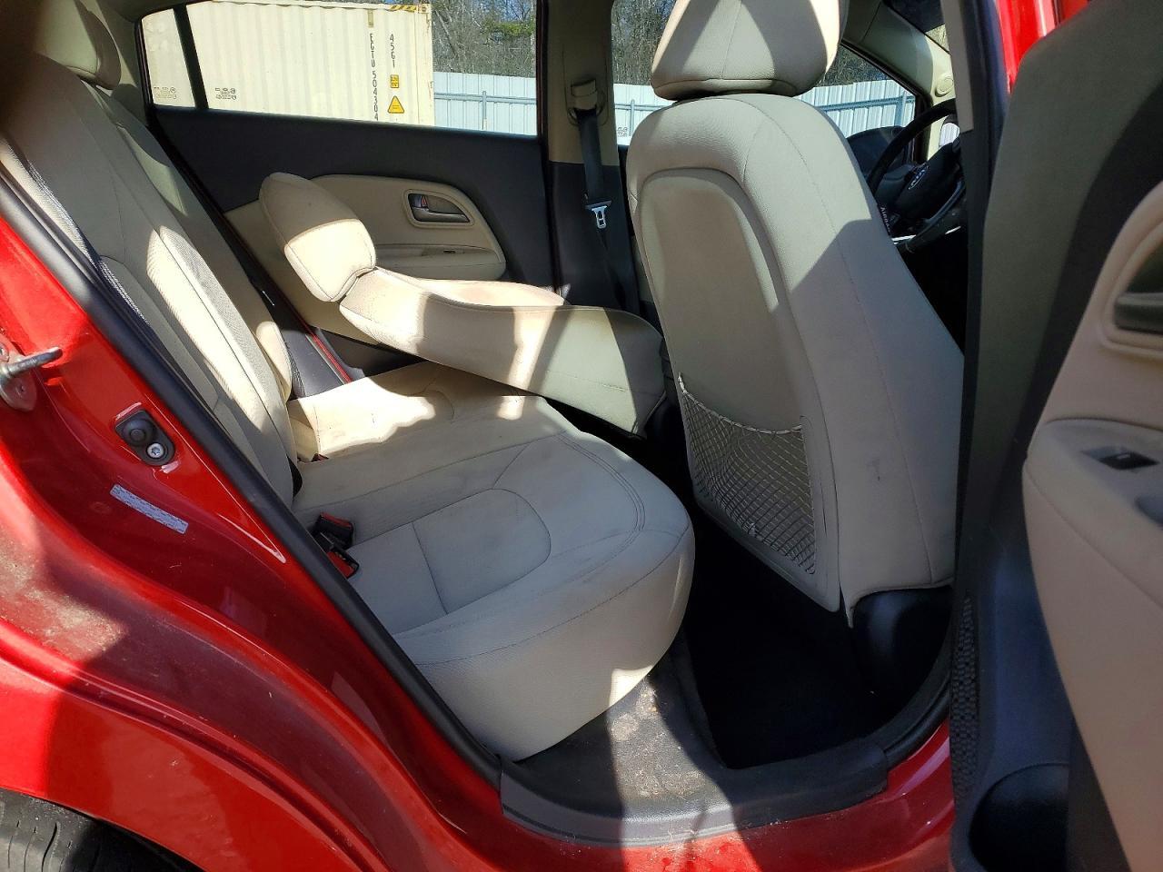 2013 KIA RIO