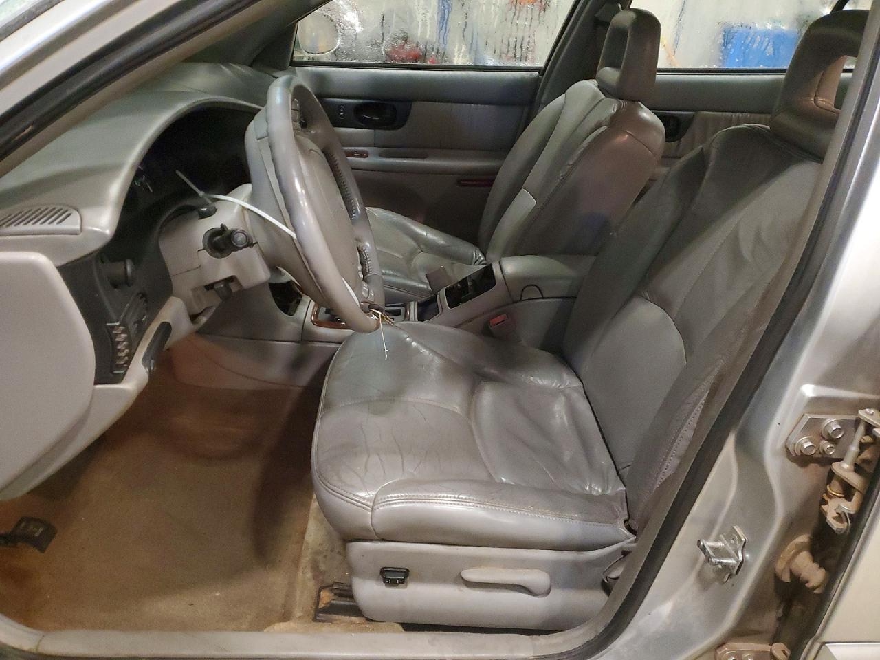 2004 BUICK Regal