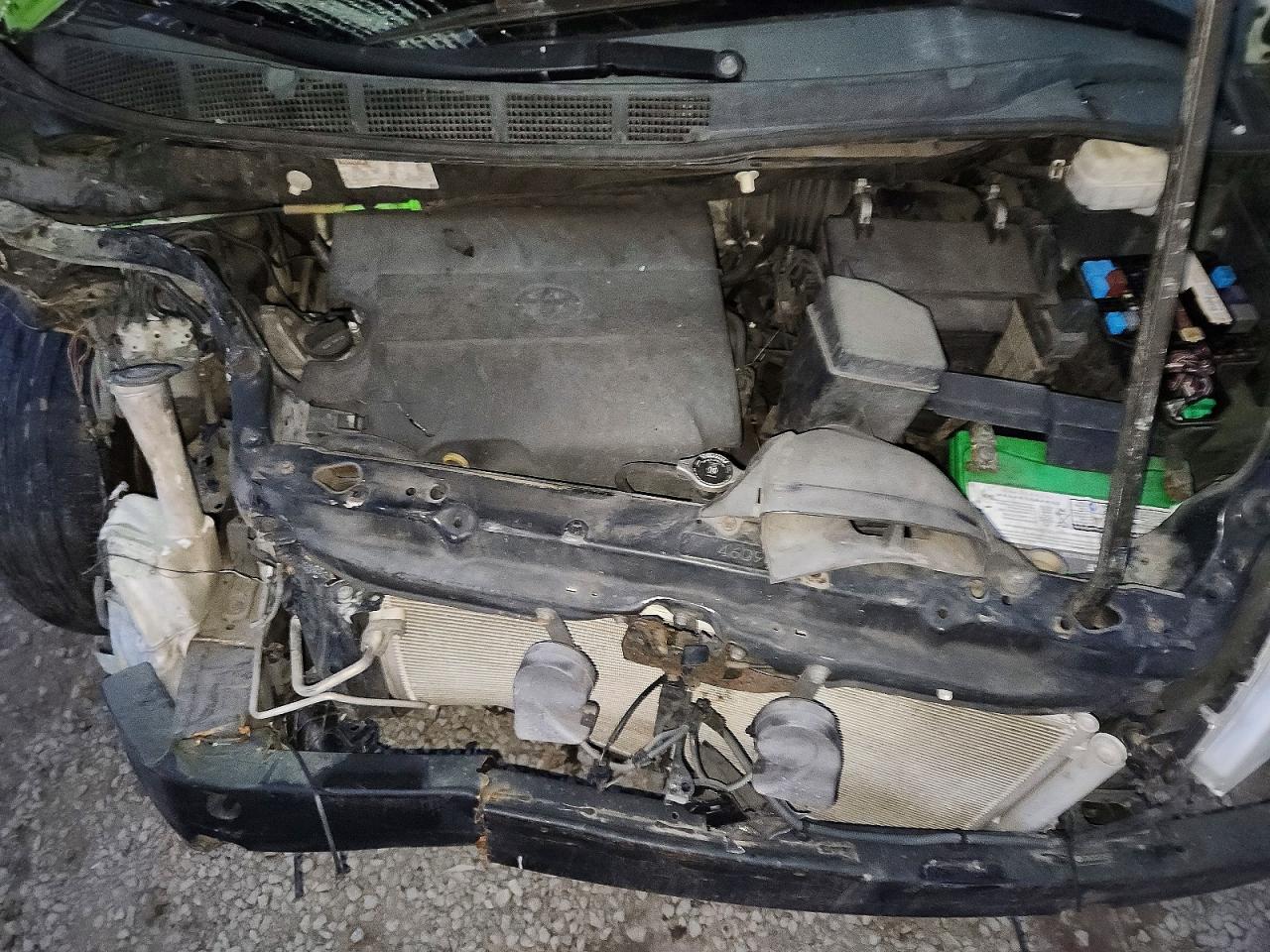 2013 TOYOTA SIENNA
