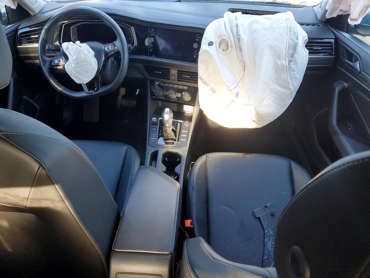2019 VOLKSWAGEN JETTA