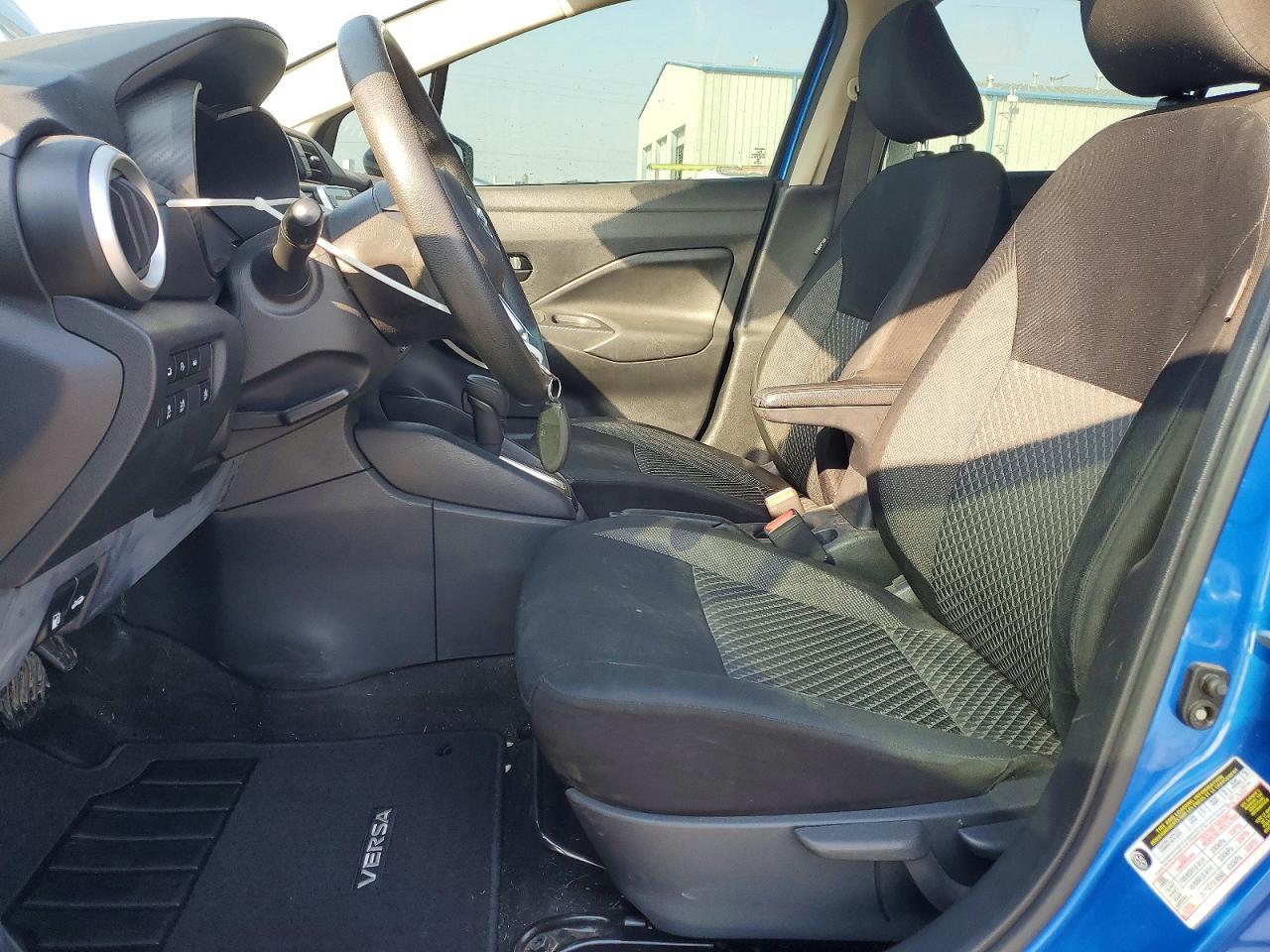 2020 NISSAN VERSA