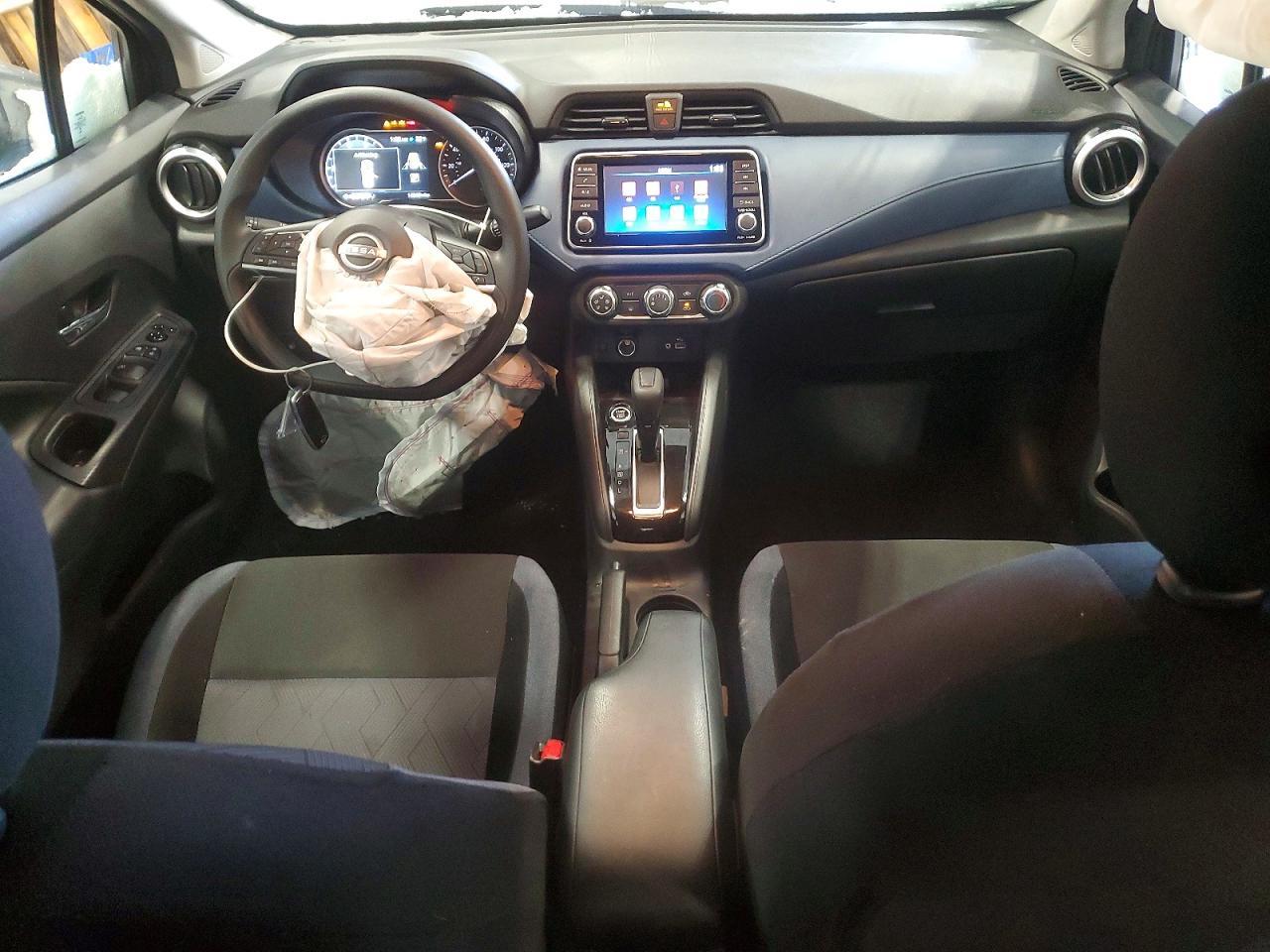 2025 NISSAN VERSA