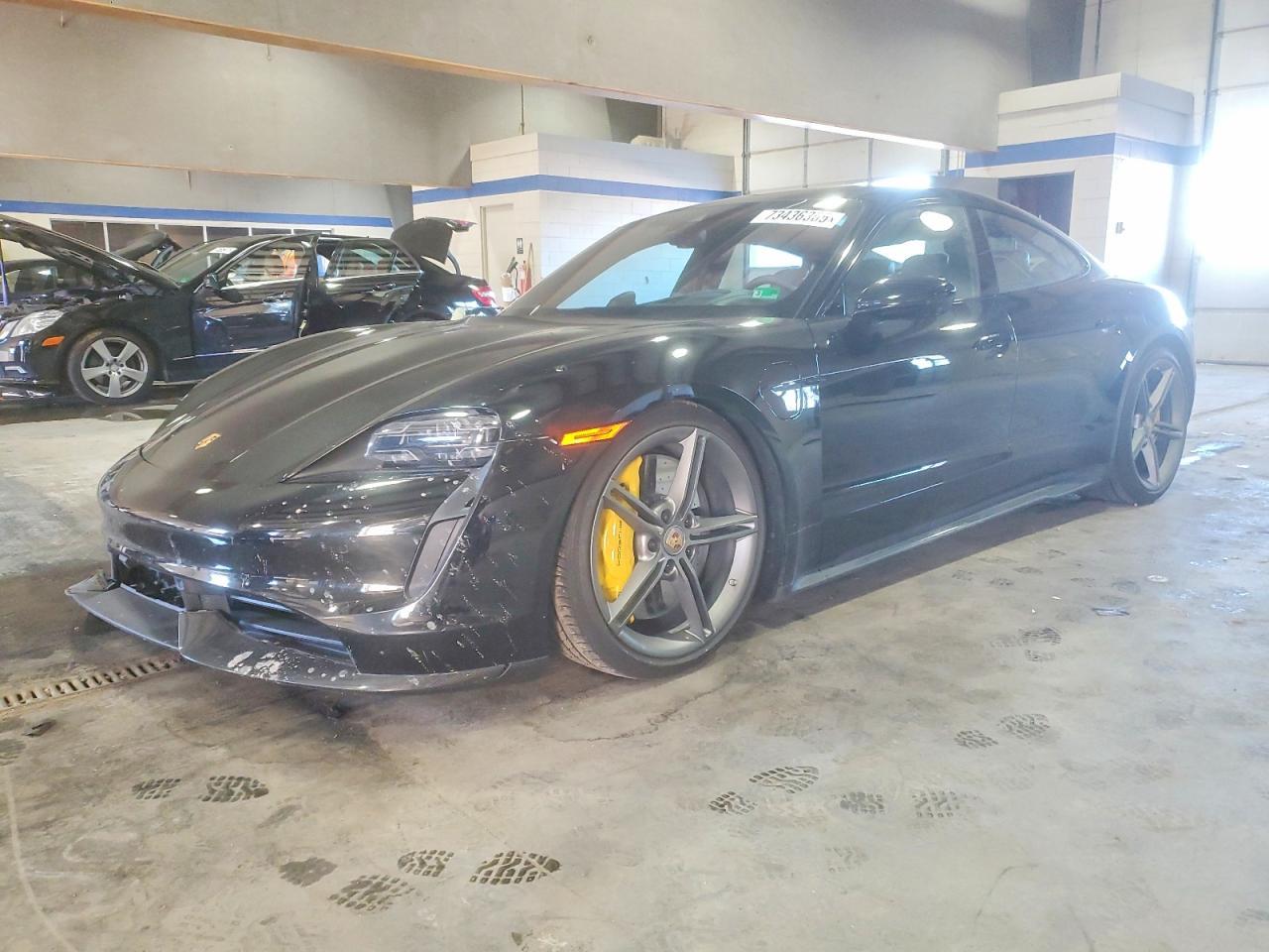 2021 PORSCHE Taycan