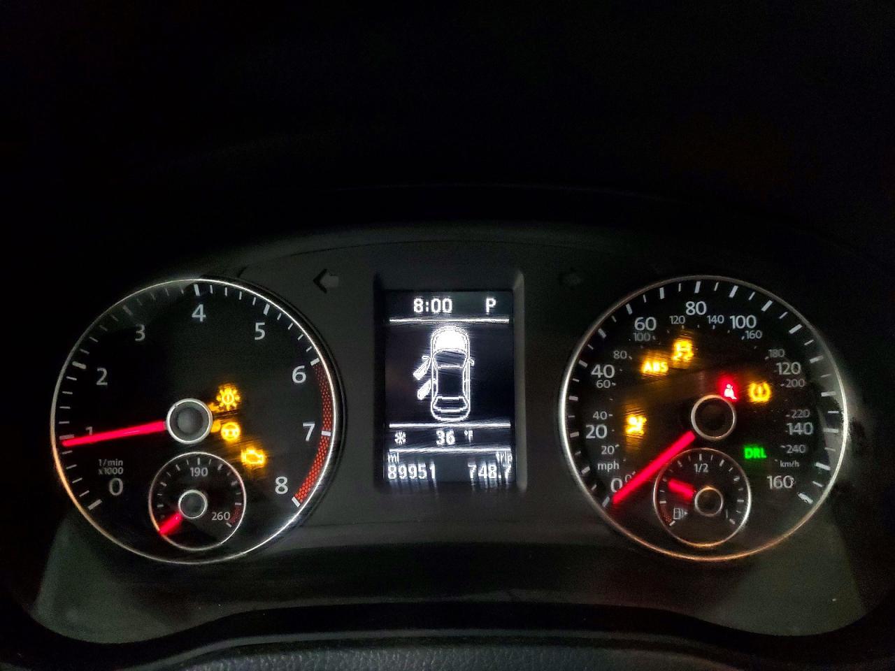 2015 VOLKSWAGEN Passat