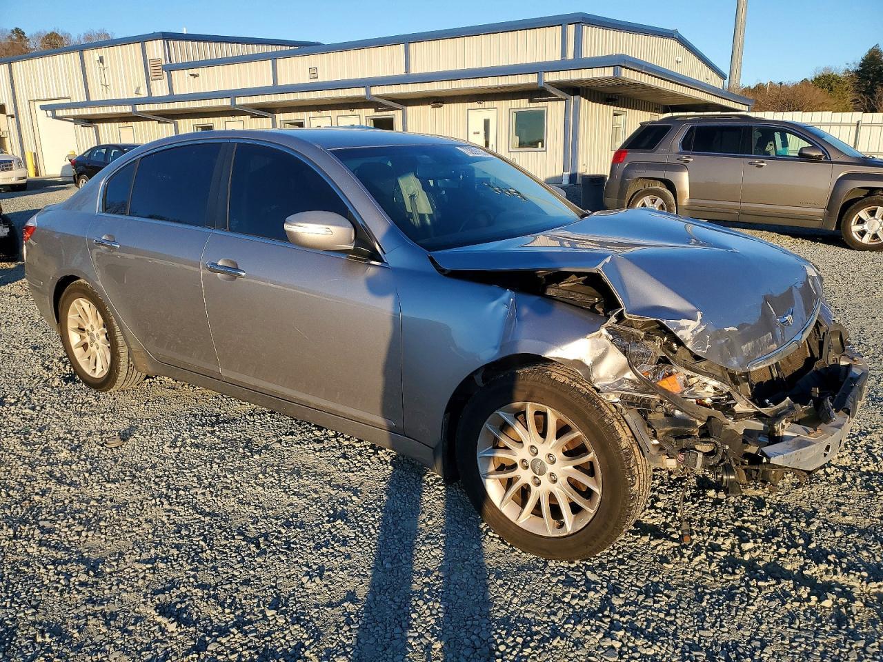 2011 HYUNDAI GENESIS