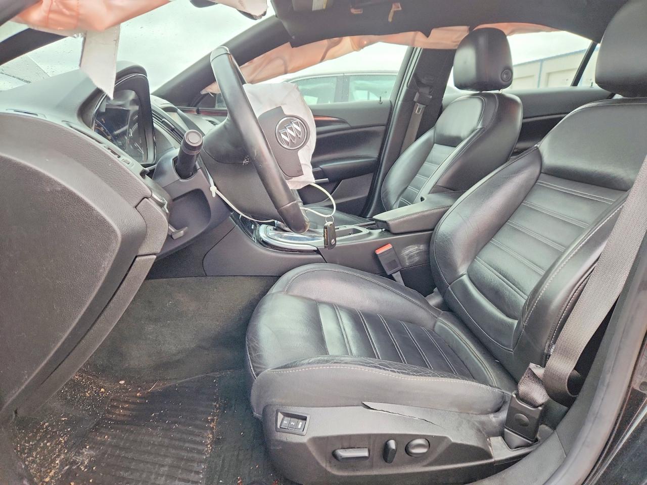 2017 BUICK Regal