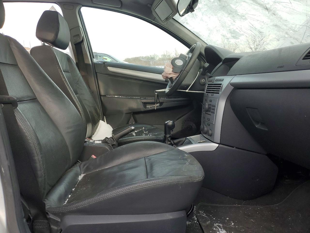 2008 SATURN Astra