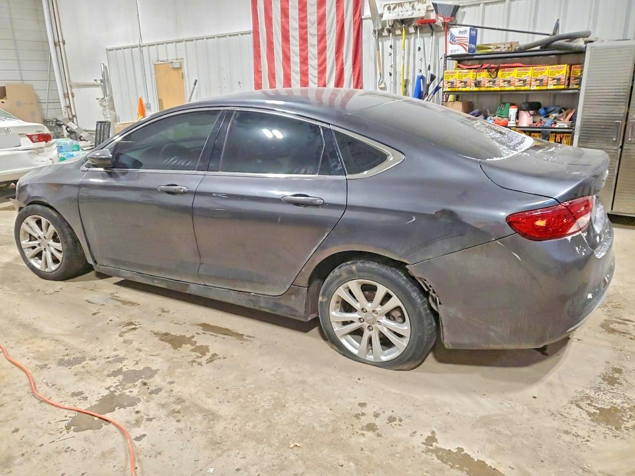 2015 CHRYSLER 200