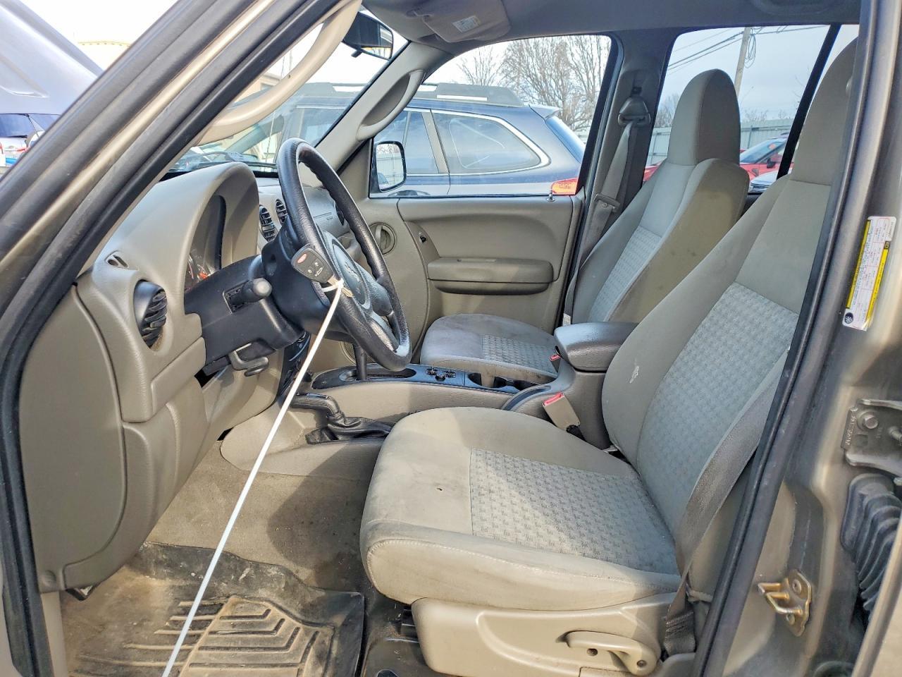 2005 JEEP Liberty