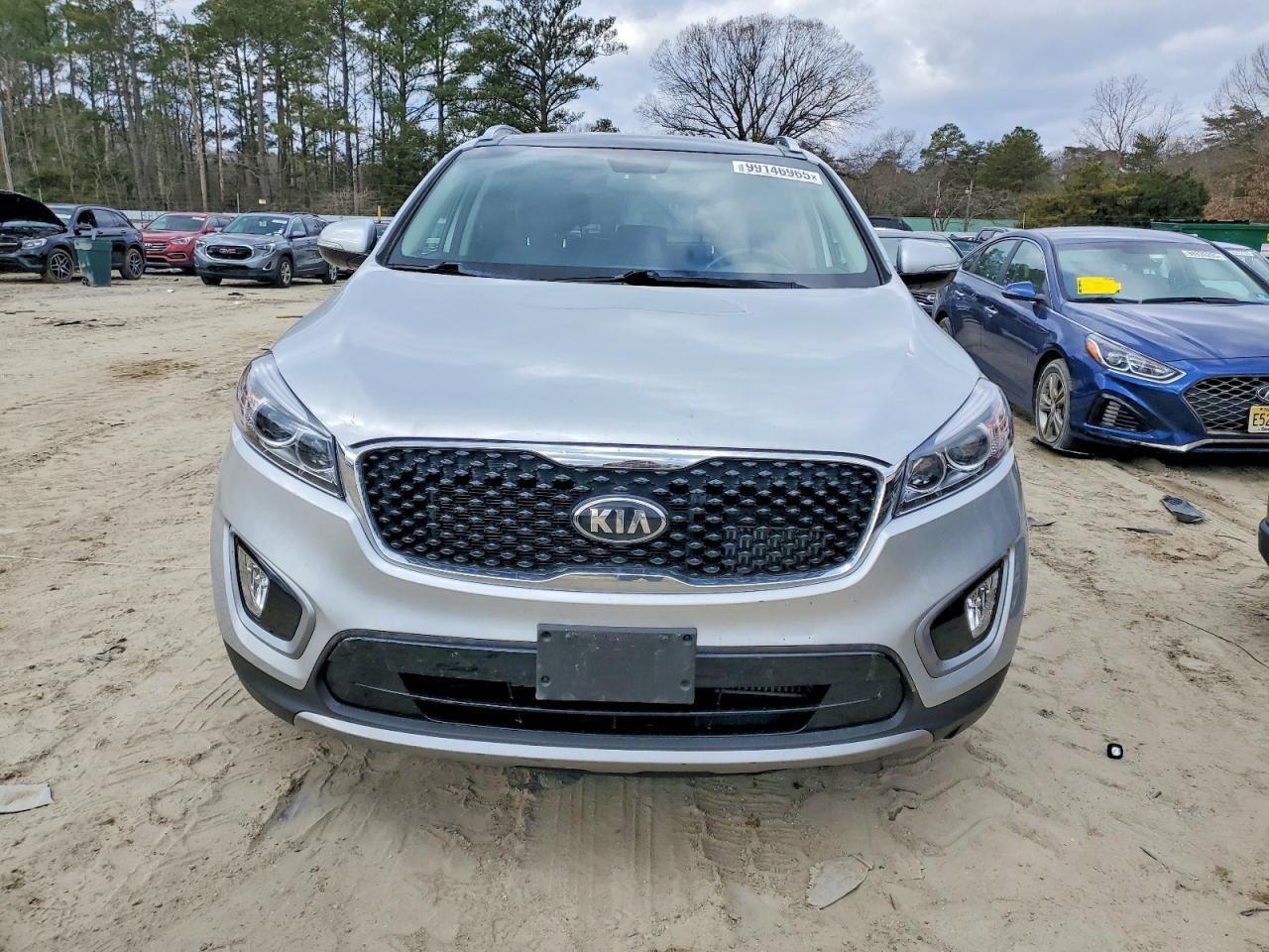 2016 KIA SORENTO