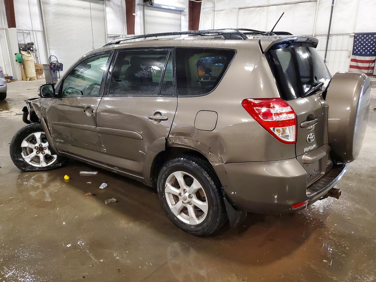 2011 TOYOTA RAV4