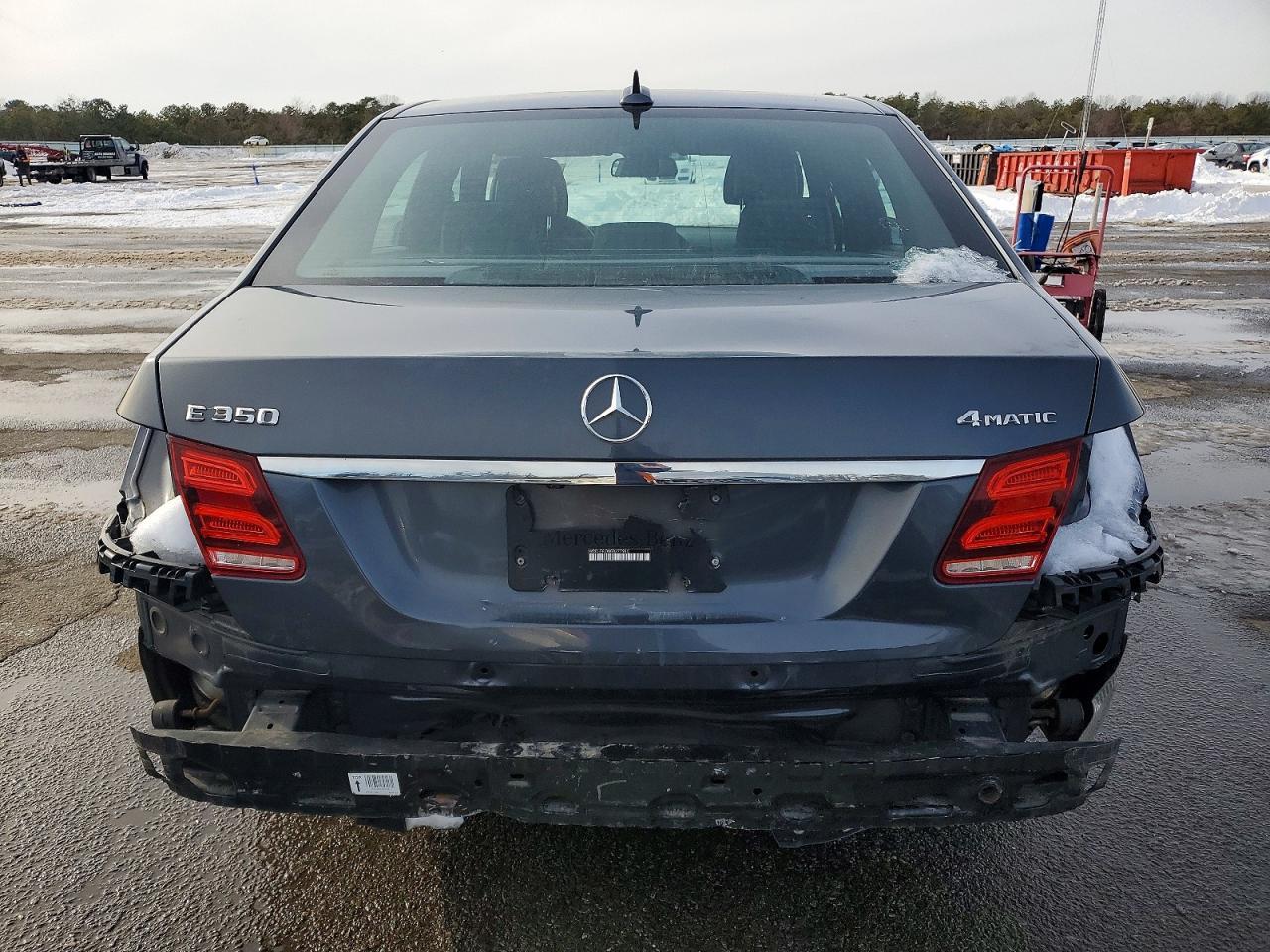 2016 MERCEDES-BENZ E-Class