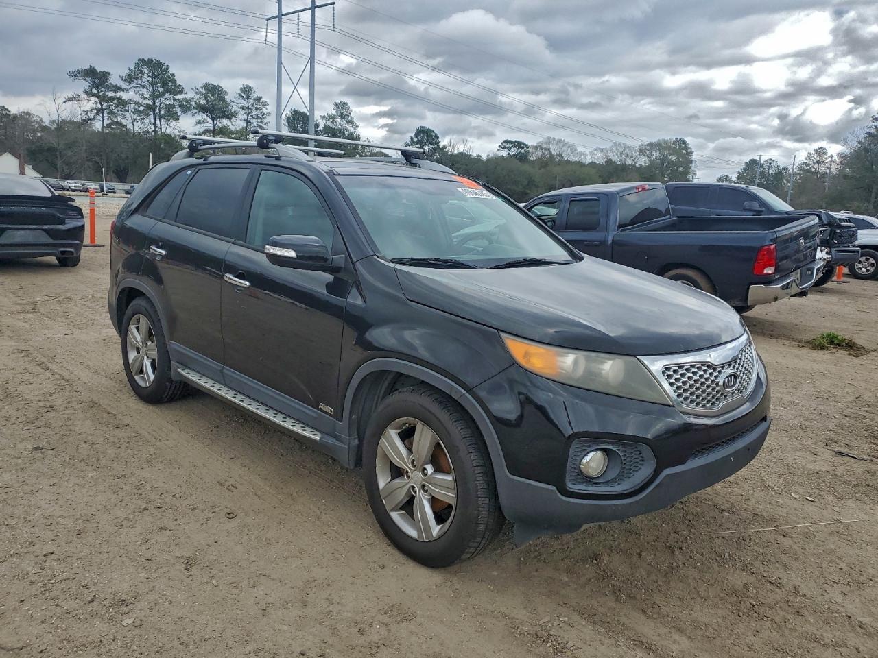 2013 KIA SORENTO