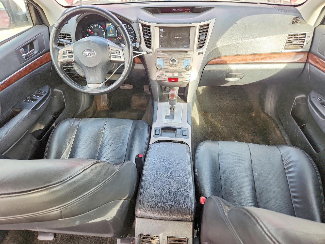 2013 SUBARU Legacy