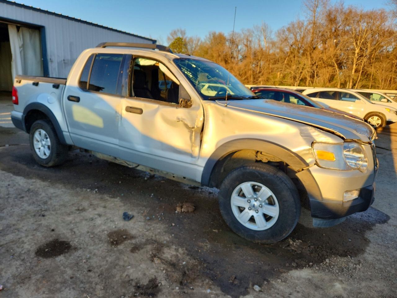 2010 FORD Explorer Sport Trac