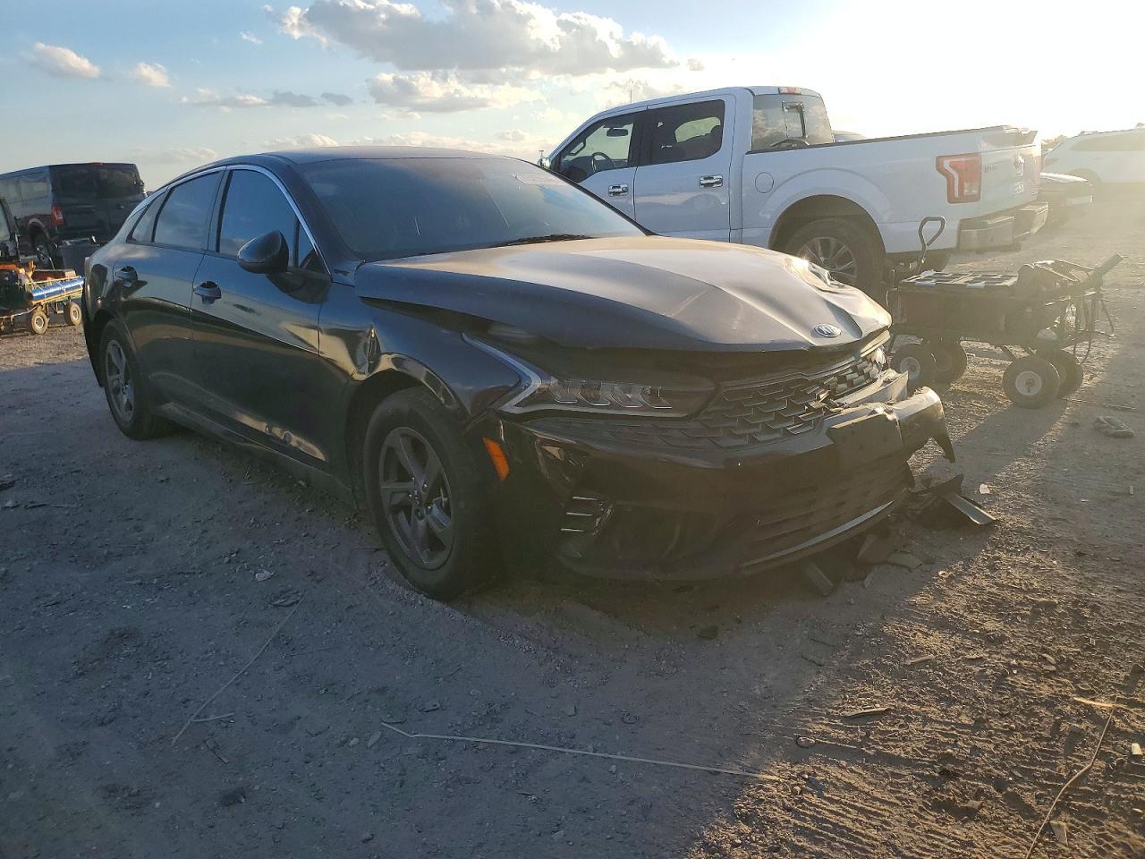 2021 KIA K5