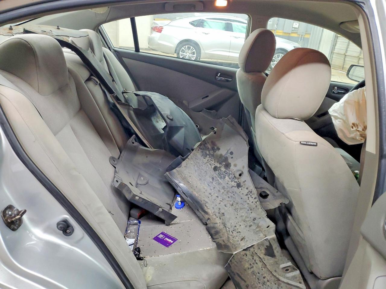 2010 NISSAN ALTIMA