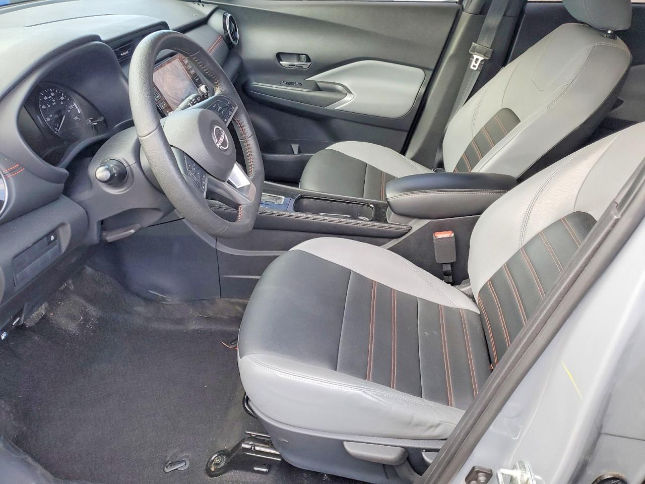 2023 NISSAN KICKS