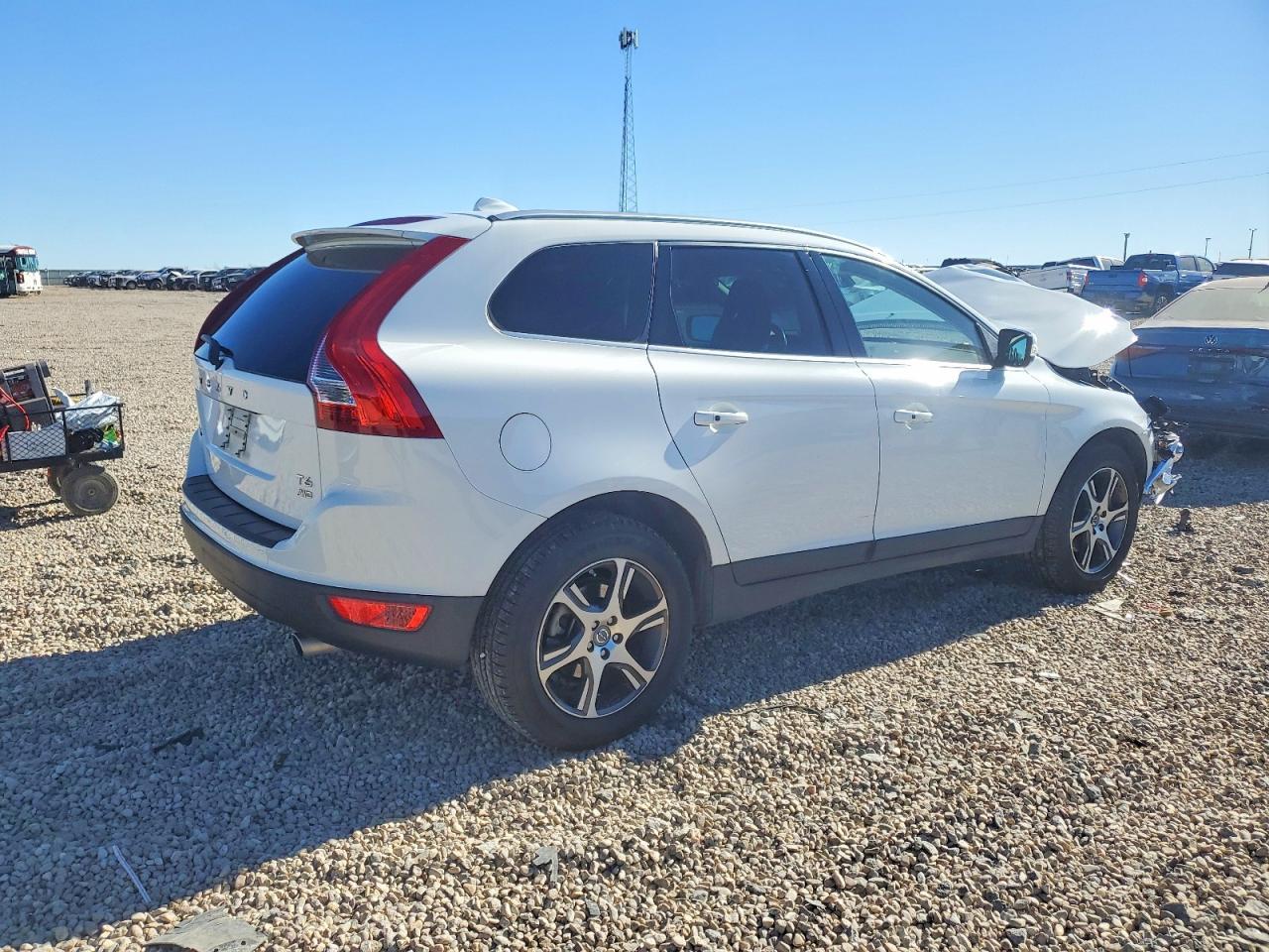 2013 VOLVO XC60