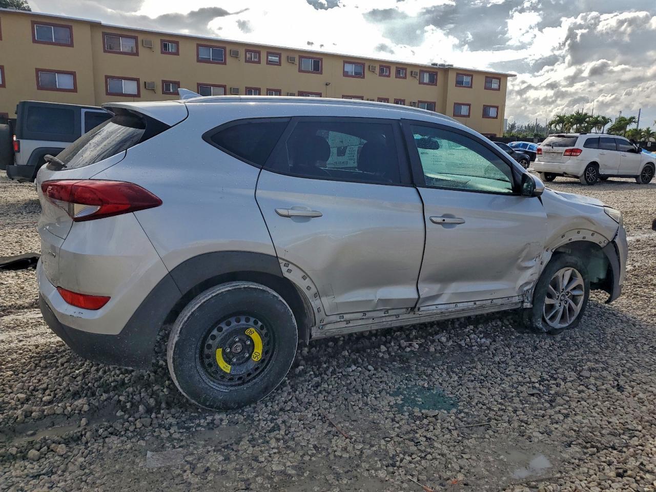 2018 HYUNDAI TUCSON
