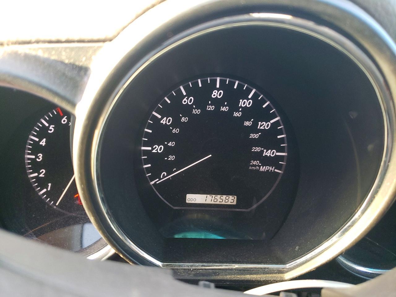 2005 LEXUS Rx 330