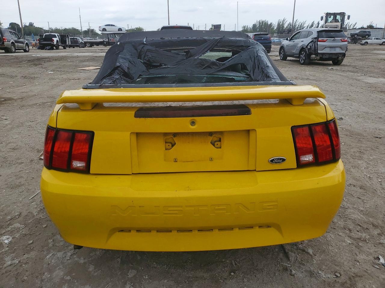 2004 FORD MUSTANG