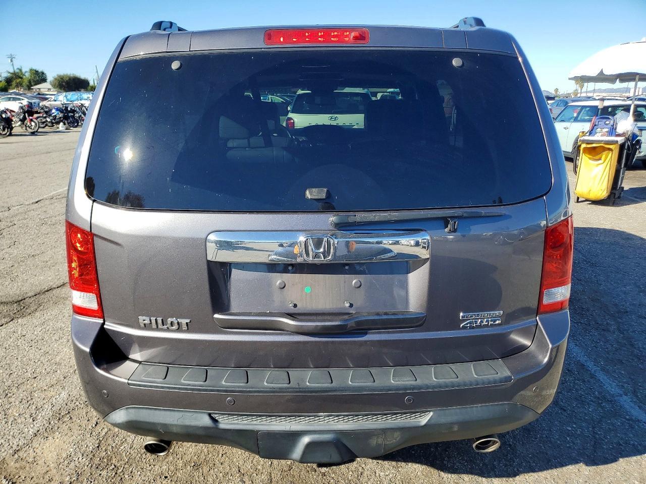 2015 HONDA PILOT