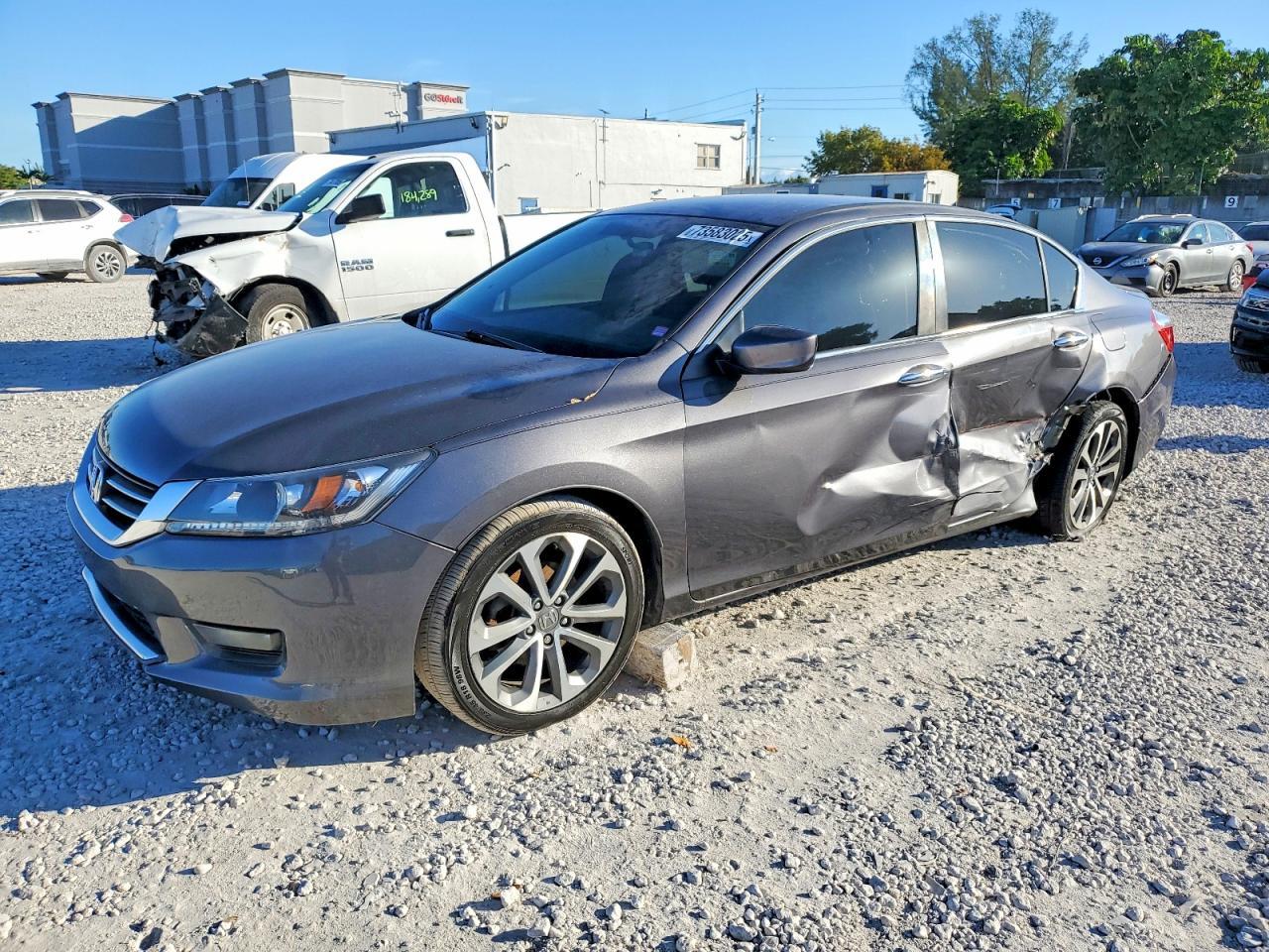 2015 HONDA ACCORD