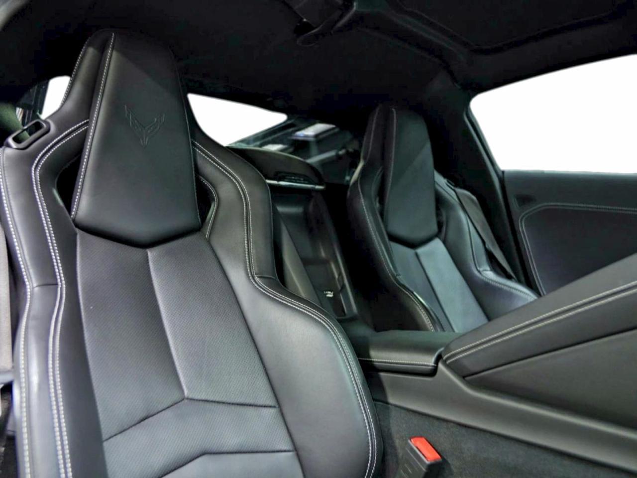 2021 CHEVROLET Corvette Stingray