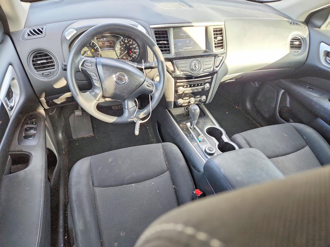 2017 NISSAN PATHFINDER