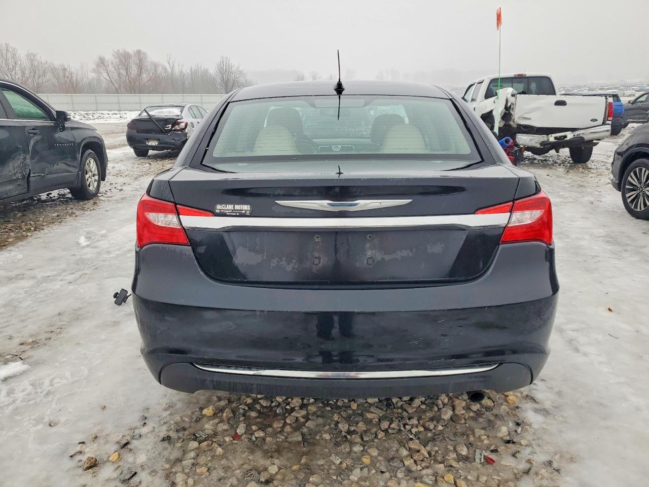 2011 CHRYSLER 200
