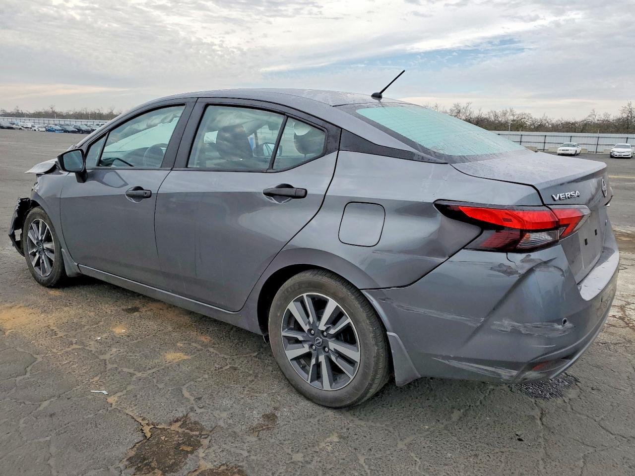 2024 NISSAN VERSA