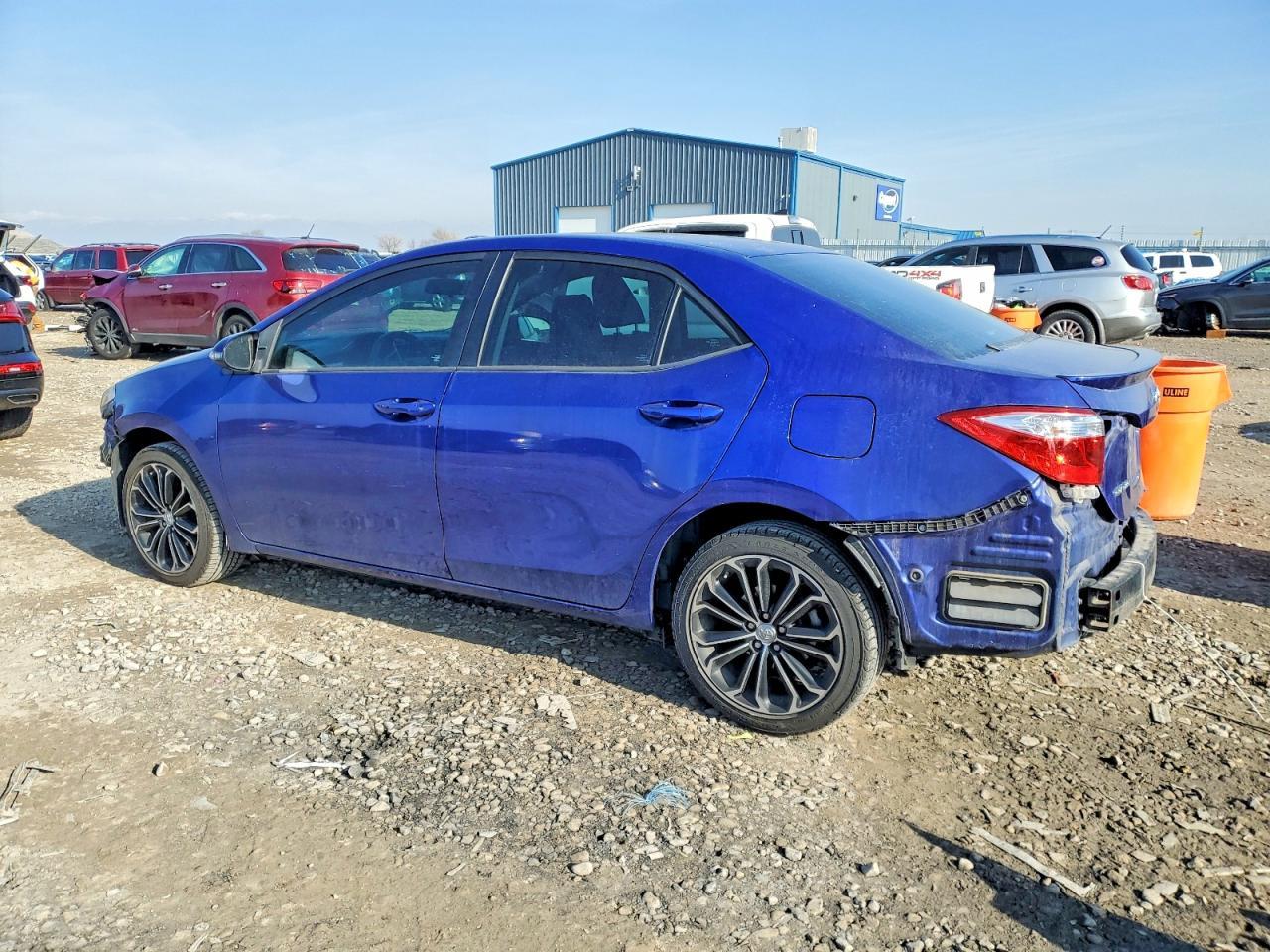 2016 TOYOTA COROLLA