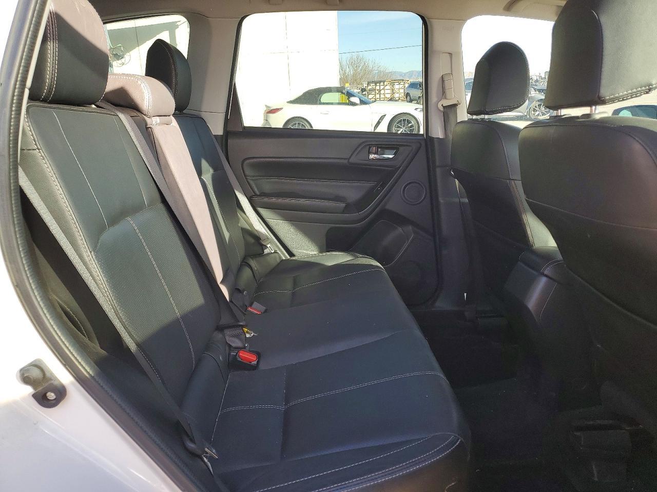 2018 SUBARU FORESTER