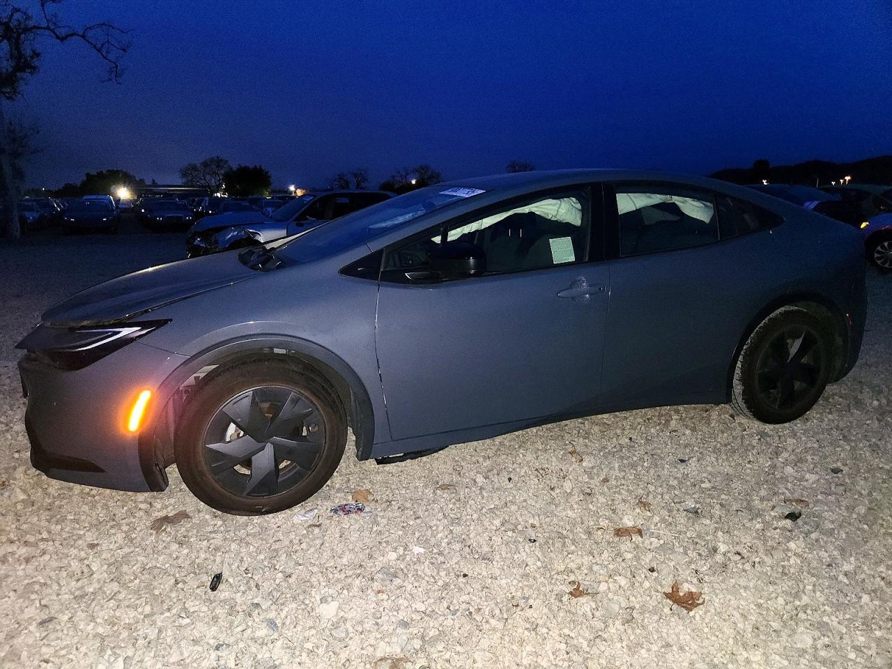 2023 TOYOTA PRIUS