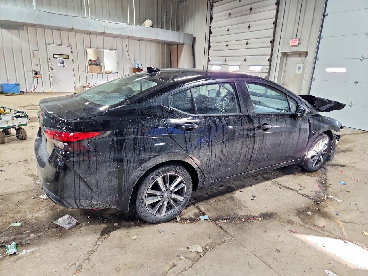 2025 NISSAN VERSA