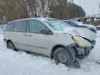 2004 TOYOTA SIENNA