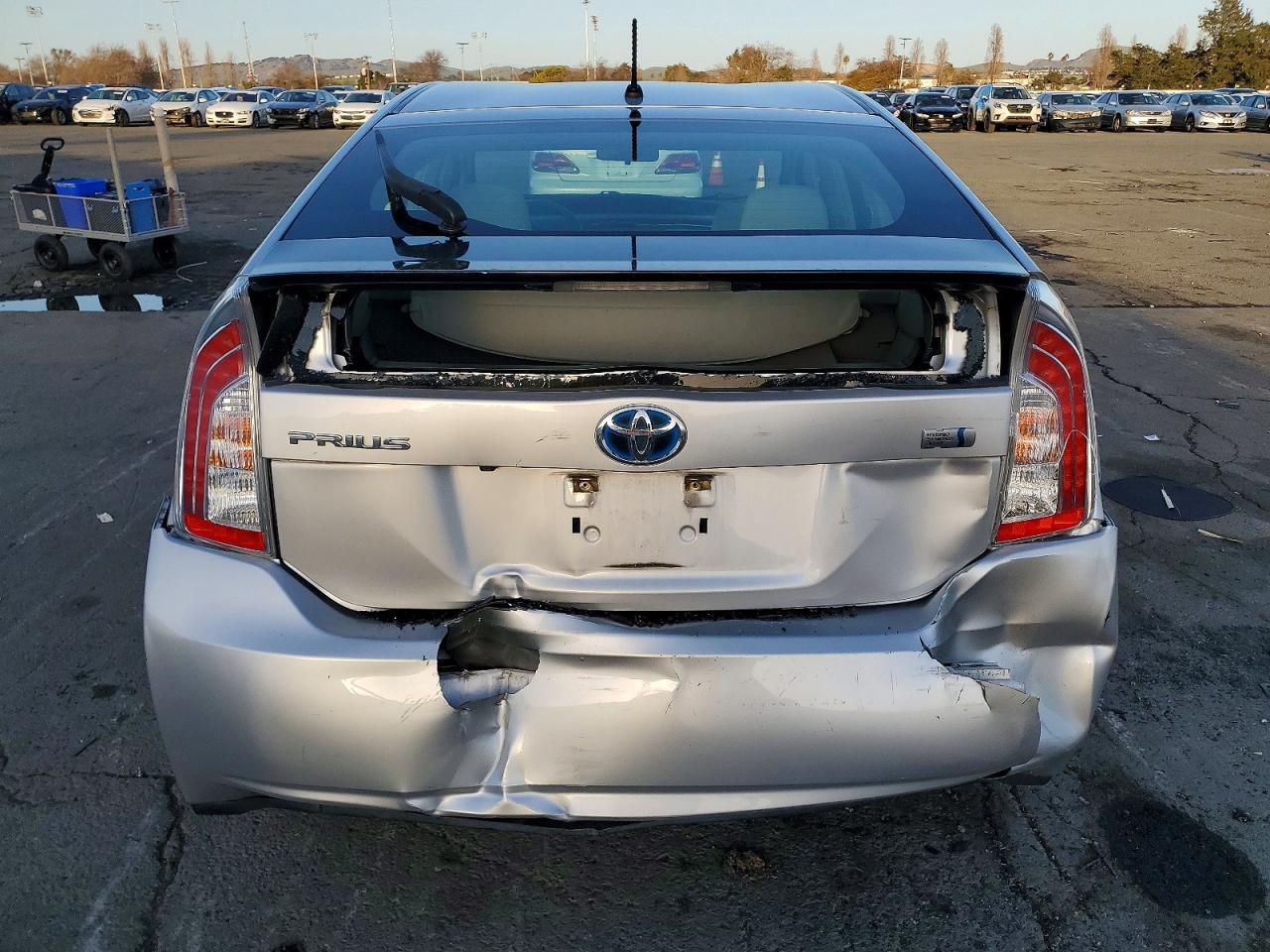 2015 TOYOTA PRIUS