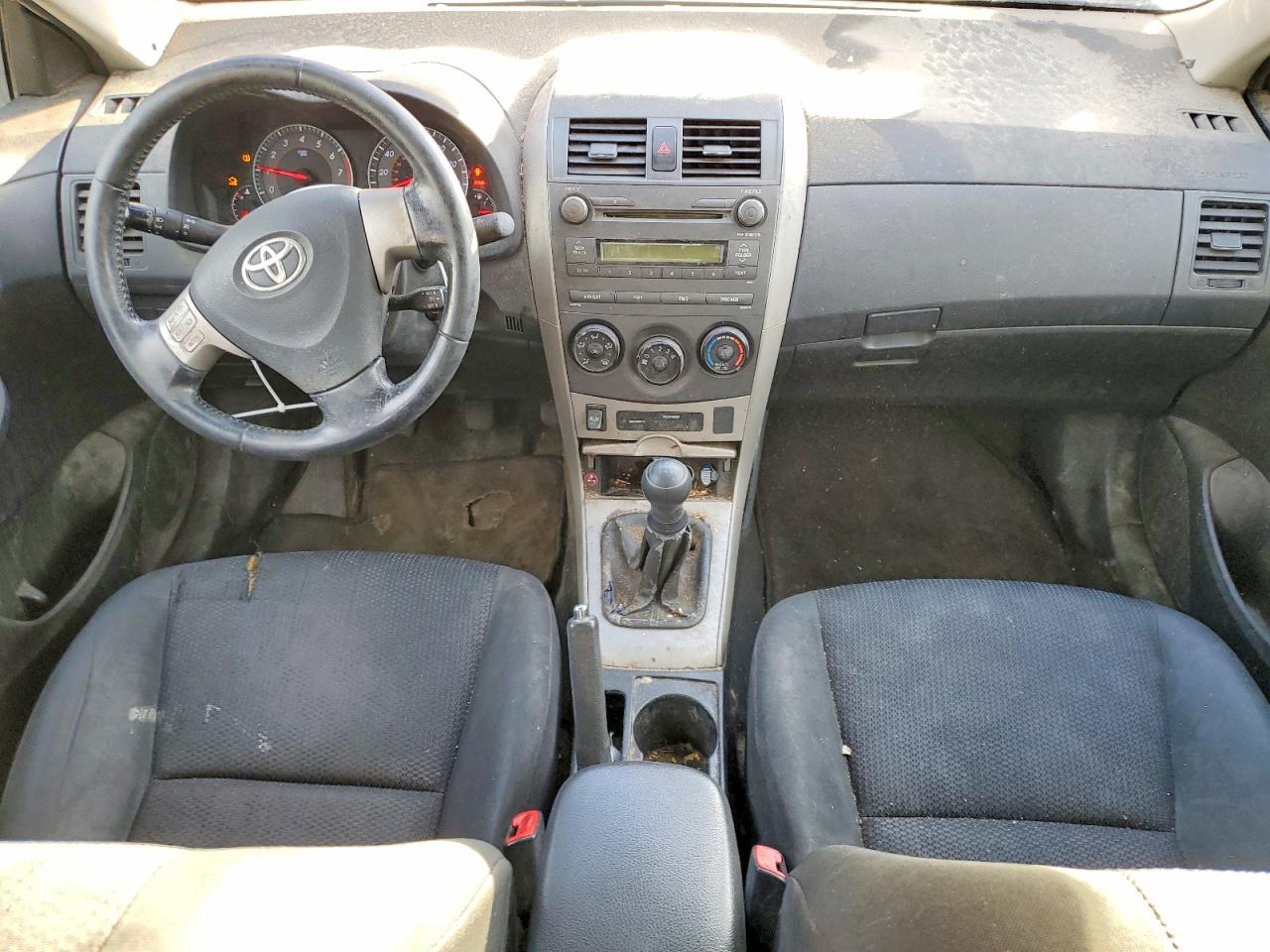 2010 TOYOTA COROLLA
