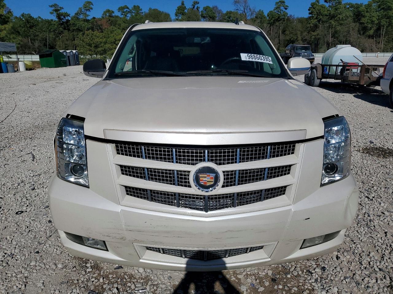 2013 CADILLAC Escalade ESV