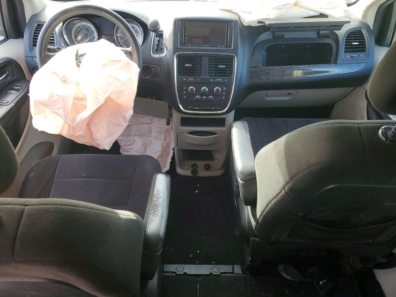 2011 DODGE Grand Cara