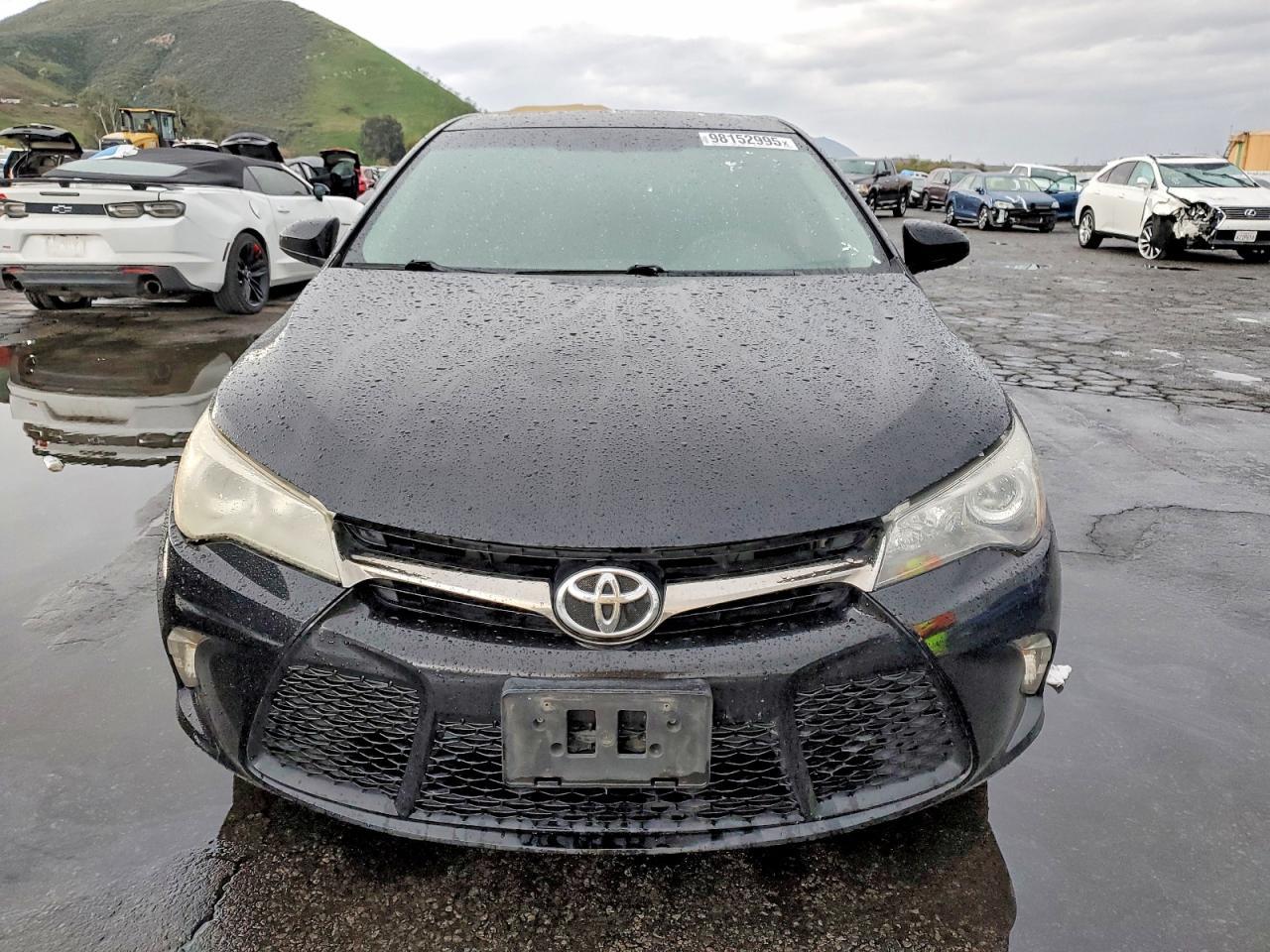 2017 TOYOTA CAMRY