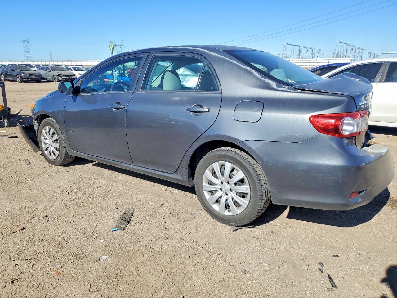 2013 TOYOTA COROLLA