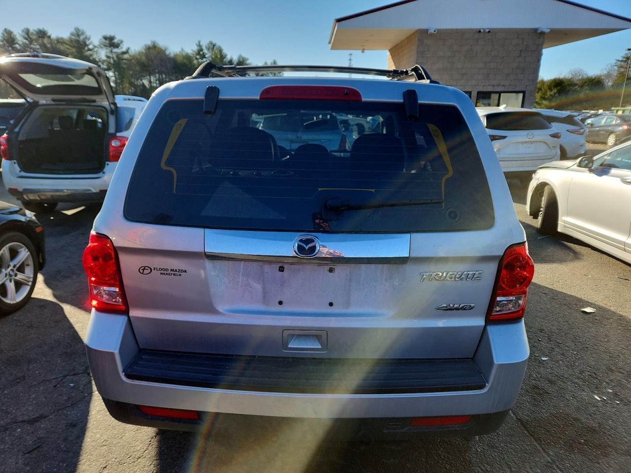 2011 MAZDA Tribute